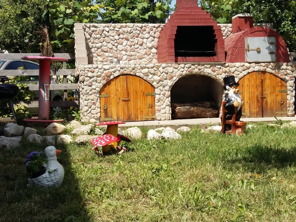 Barbarosa Vama Veche Exterior photo